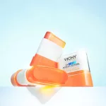 Vichy Capital Sol. UV Aqua fényvédő stift SPF50+ 10ml